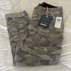 Democracy camo pants